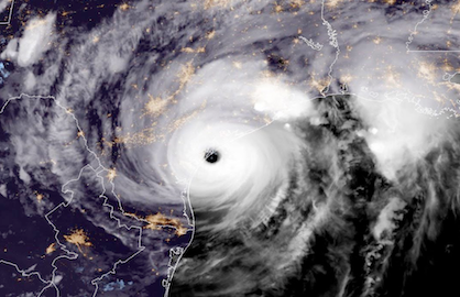 harvey-nighttime-goes16-8.25.17-418px.png