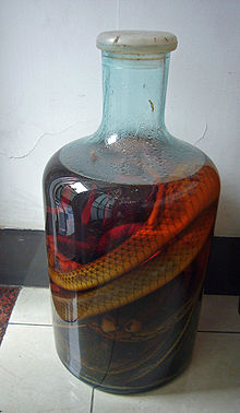 220px-Snakewine.jpg