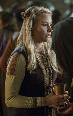 d2925f3e841c47af342c6a0200b3ceed--staging-vikings.jpg