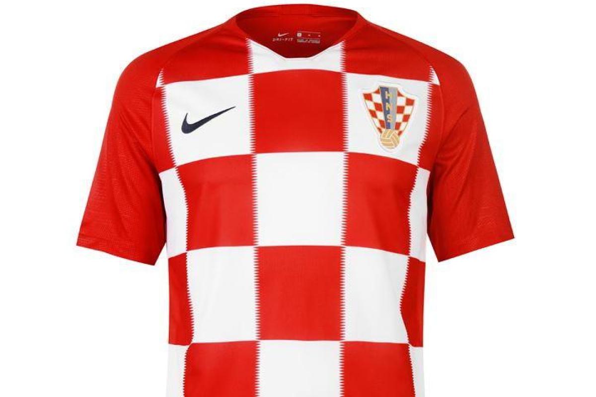 Croatia-World-Cup-2018-shirt.jpg